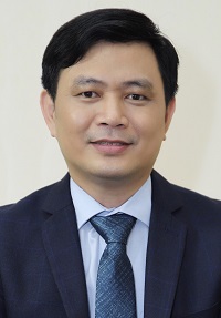 Văn Thế Trung